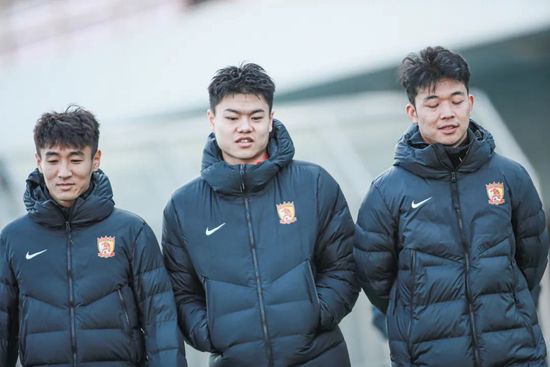 国产亚洲综合精品一区二区三区