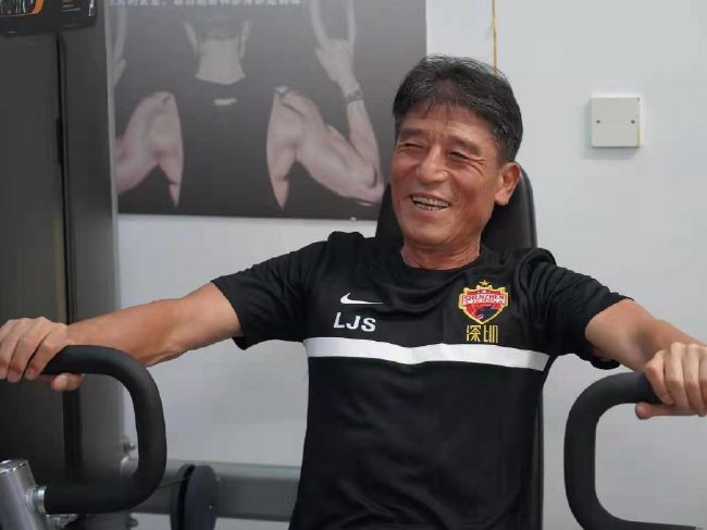 操母亲